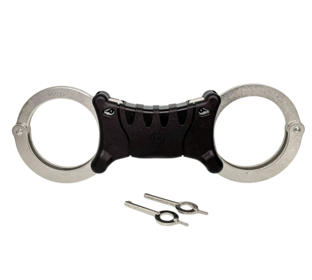 TCH 840 Rigid Handcuffs